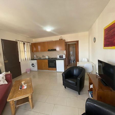 Sea View Apartments Pissouri Buitenkant foto